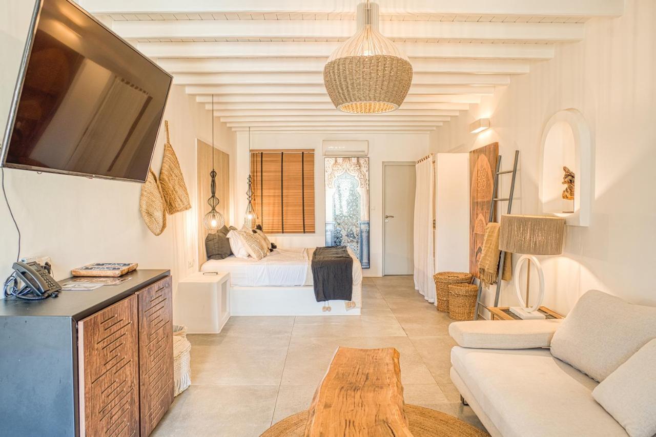 Ela Boutique & Elia (Mykonos)